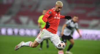 Em baixa, atacante quase parou no Corinthians