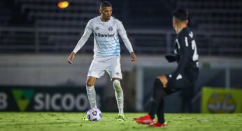 Ruan tem viagem para Itália marcada e desfalca Grêmio contra o Flamengo