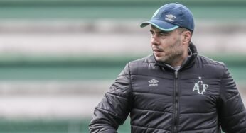 Jair Ventura não é mais técnico da Chapecoense