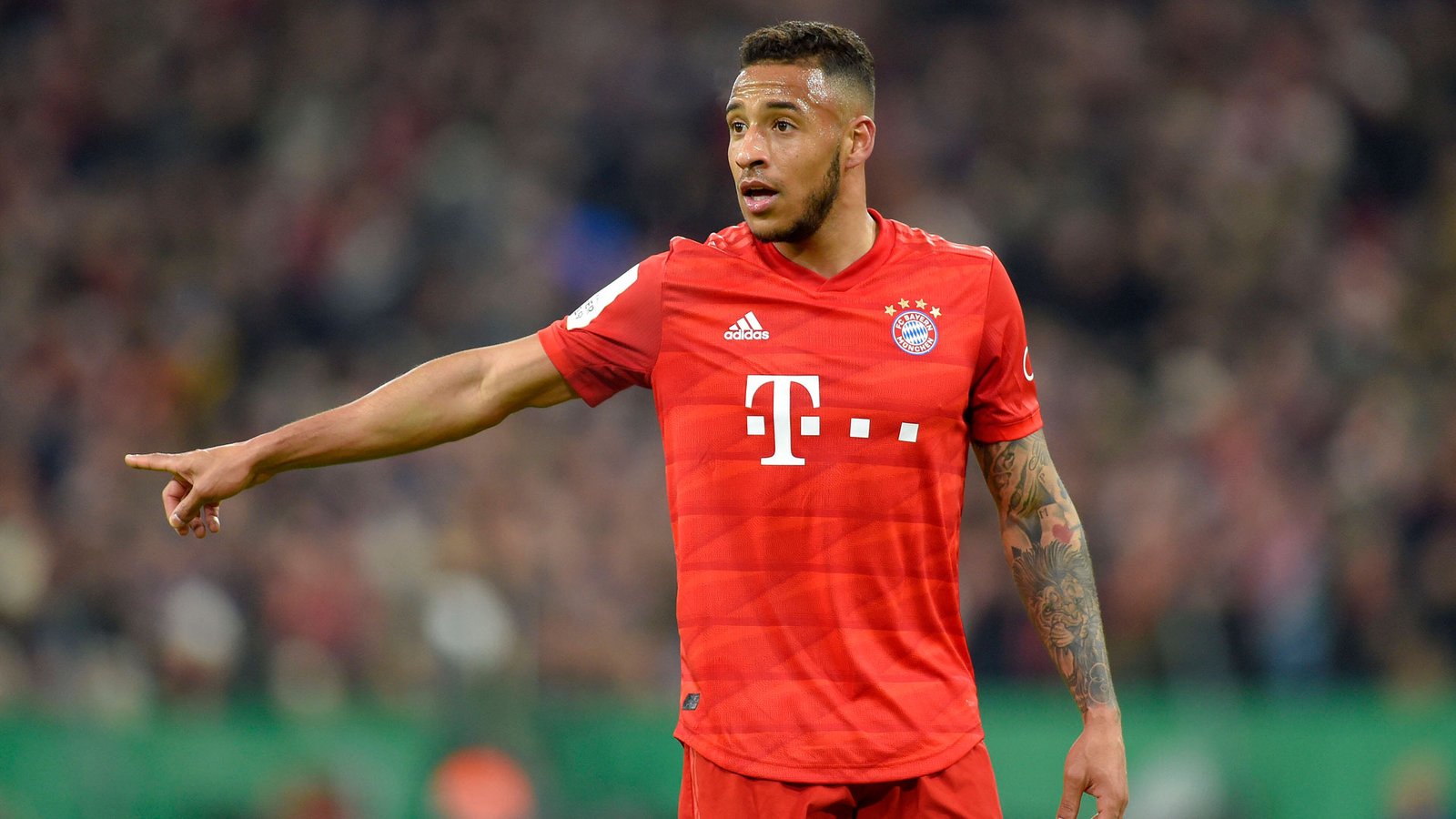 Bayern quer vender Tolisso; clubes europeus devem fazer proposta