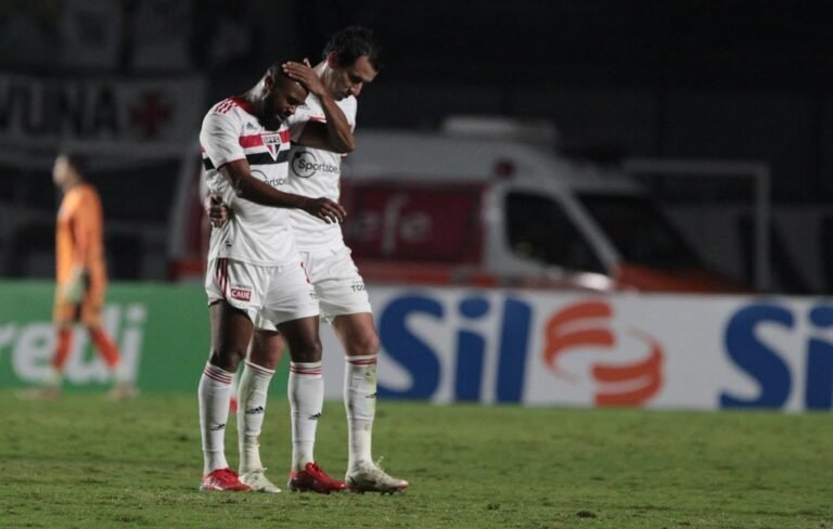 Lesões perseguem Willian desde quando o atleta chegou ao São Paulo
