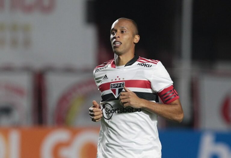 Com Libertadores e Brasileirão, São Paulo tem semana decisiva na temporada