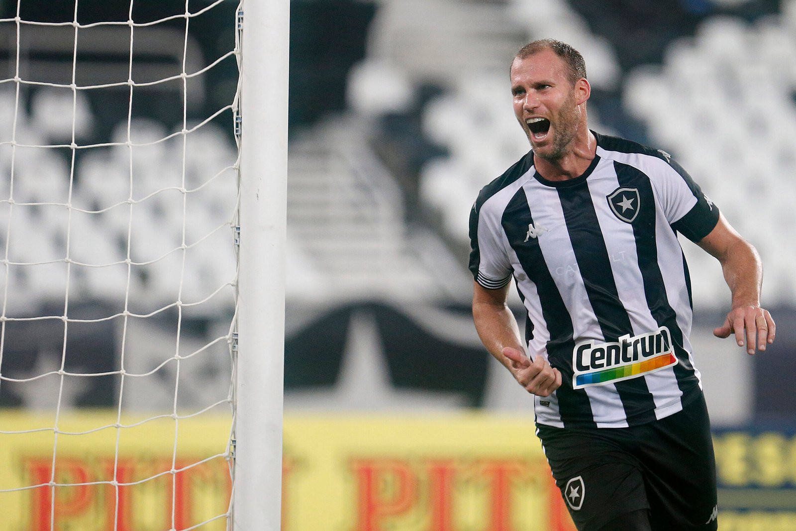 Com gol de “El Capitán”, Botafogo vence o Brasil de Pelotas