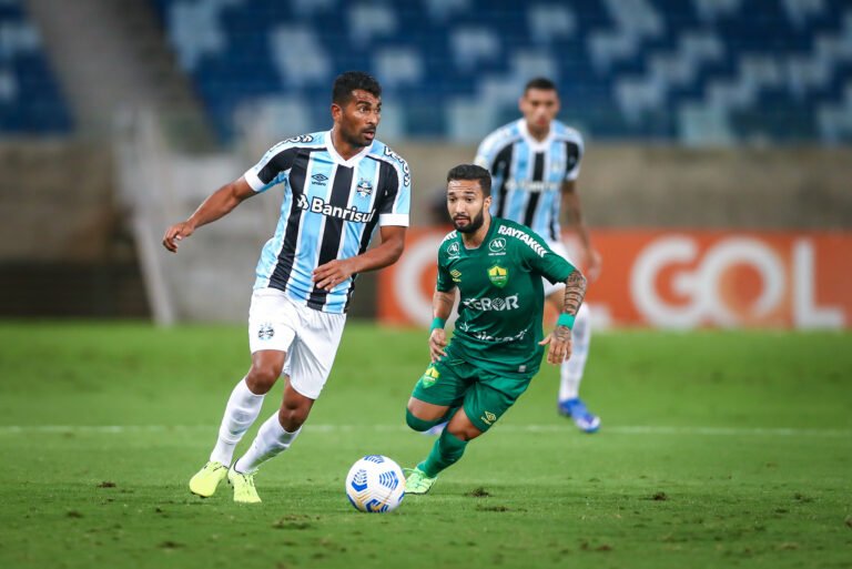Grêmio terá quatro desfalques para partida contra o Bahia