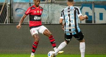 Bruno Henrique tem lesão na coxa e desfalca o Flamengo contra o Santos