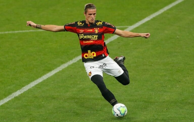 Atlético-MG negocia empréstimo de Iago Maidana para clube português