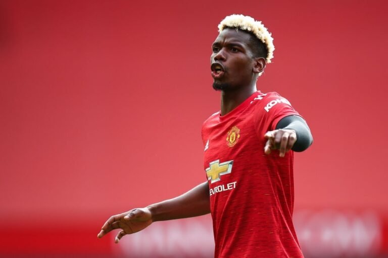 PSG planeja vender jogadores antes de investir em Paul Pogba