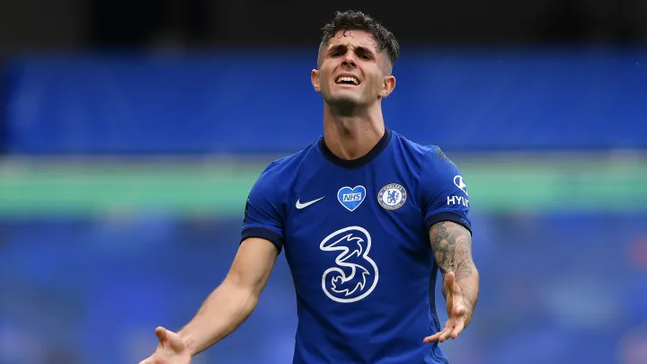 Pulisic testa positivo para Covid-19 e desfalca o Chelsea no Derby