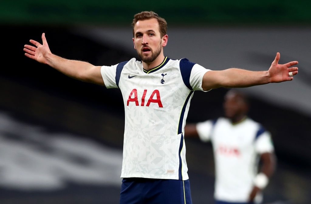 Manchester City prepara oferta de quase R$ 1 bilhão para contratar Harry Kane