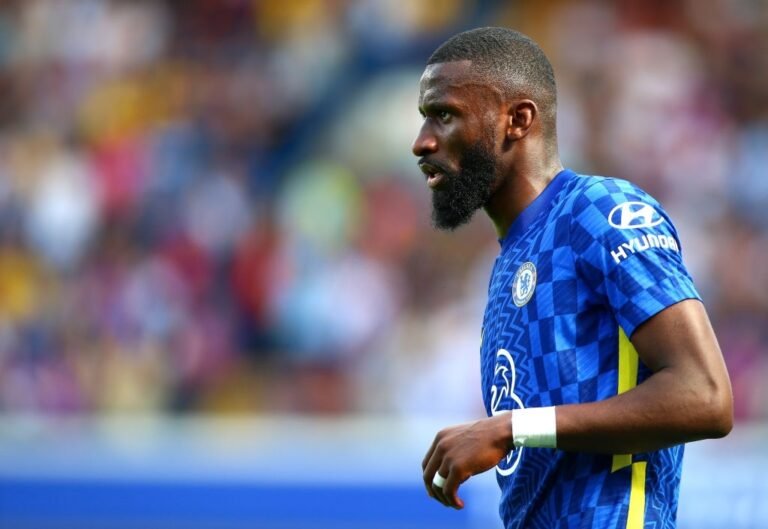 Real Madrid monitora a situação de Rüdiger