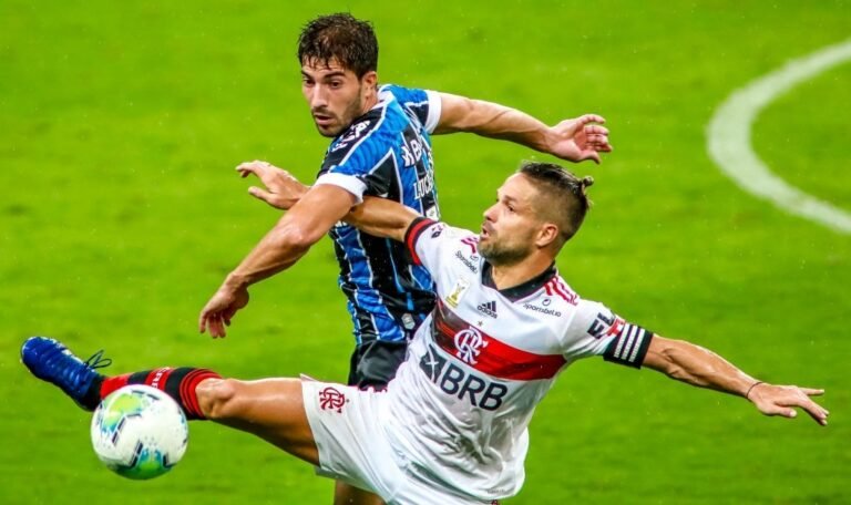 Rivais na competição, Flamengo e Grêmio ainda não levaram gol na Copa do Brasil