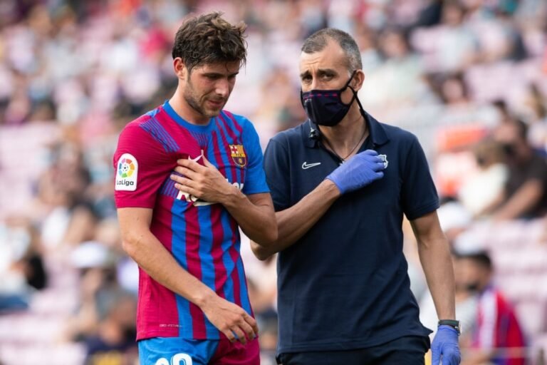 Barcelona confirma lesões de Sergi Roberto e Braithwaite