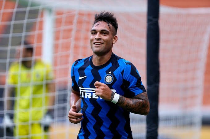 Inter de Milão recusa proposta do Tottenham por Lautaro Martinez