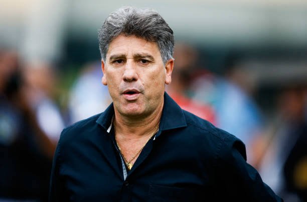 Renato Portaluppi comenta sobre duelo contra o Grêmio: “Claro que vai ser estranho”