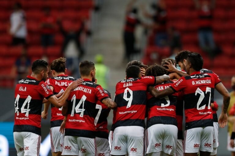 Jogo do Flamengo na Libertadores será transmitido no Facebook e Fox Sports