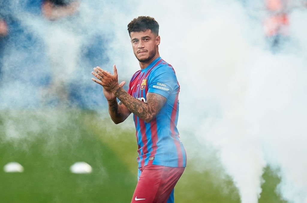 Sem Messi, Coutinho pode herdar camisa 10 do Barcelona, diz jornalista