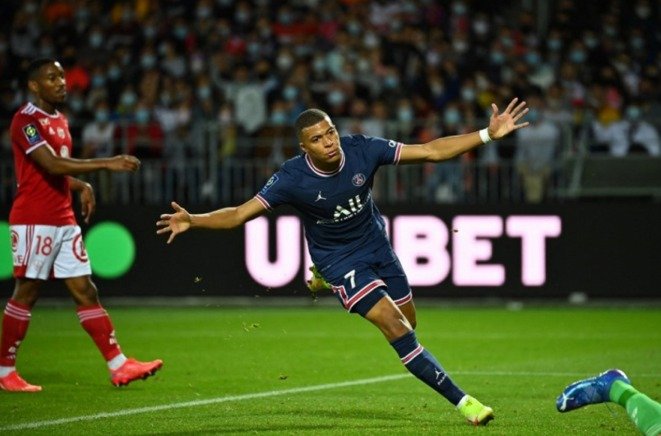 Mbappé não confirma ida ao Real Madrid