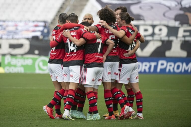 Flamengo crava sete jogadores na seleção da rodada, do prêmio ESPN Bola de Prata