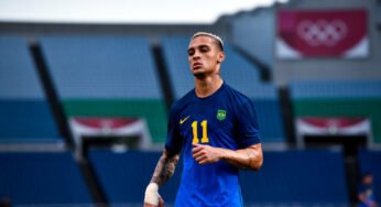 Melou! Dirigente do Ajax descarta negociar Antony com o Bayern de Munique