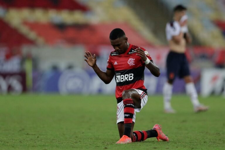 FC Porto não enviou proposta ao Flamengo por Ramon