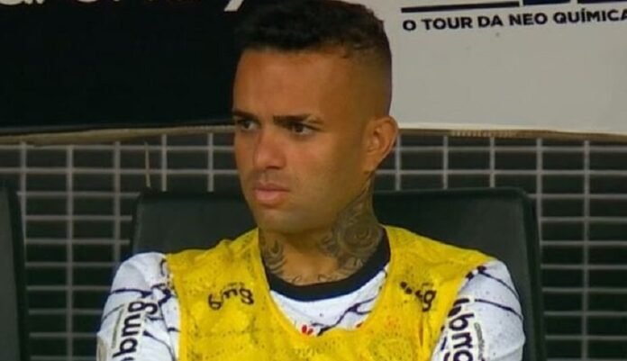 Luan chega a 392 minutos sem jogar no Corinthians e relata incômodo