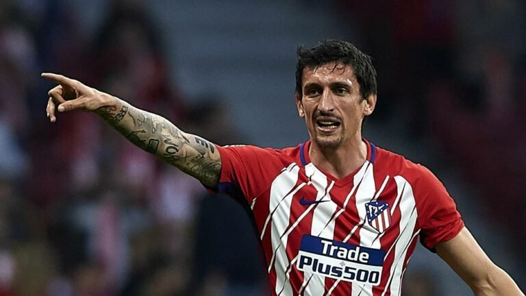 Atletico de Madrid anuncia renovação de contrato do zagueiro Stefan Savic