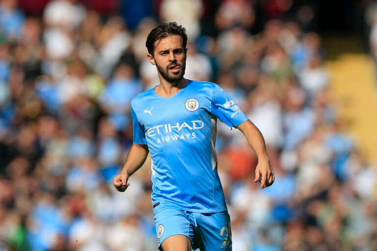 Guardiola rasga elogios a Bernardo Silva: ‘Um dos melhores jogadores do mundo’