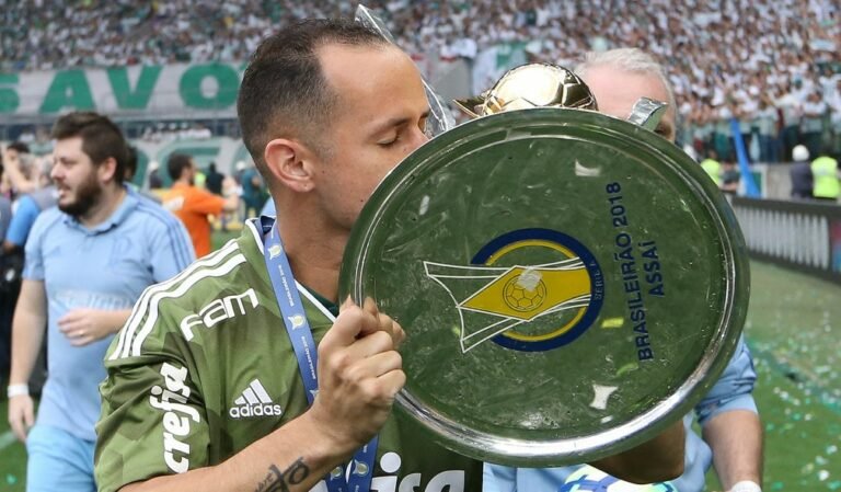 Guerra, ex-Palmeiras e Bahia anuncia aposentadoria do futebol