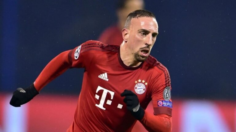 Livre no mercado, Ribéry assinará com clube da Serie A Italiana