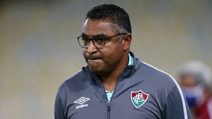 Fluminense e Roger Machado foram multados pela Conmebol