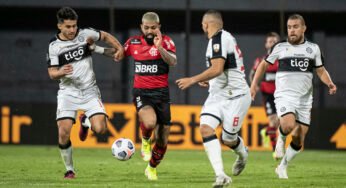 Olimpia é multado pela Conmebol por caso de racismo contra jogadores do Flamengo