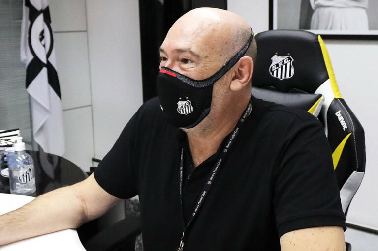 Santos define estratégia para novas contratações