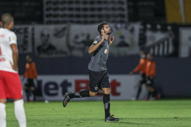 Atlético anuncia leilão de camisa usada por Diego Costa em sua estreia