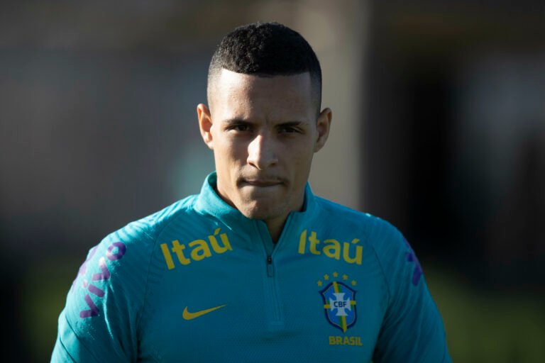 Atlético terá três jogos adiados devido a convocação de Guilherme Arana