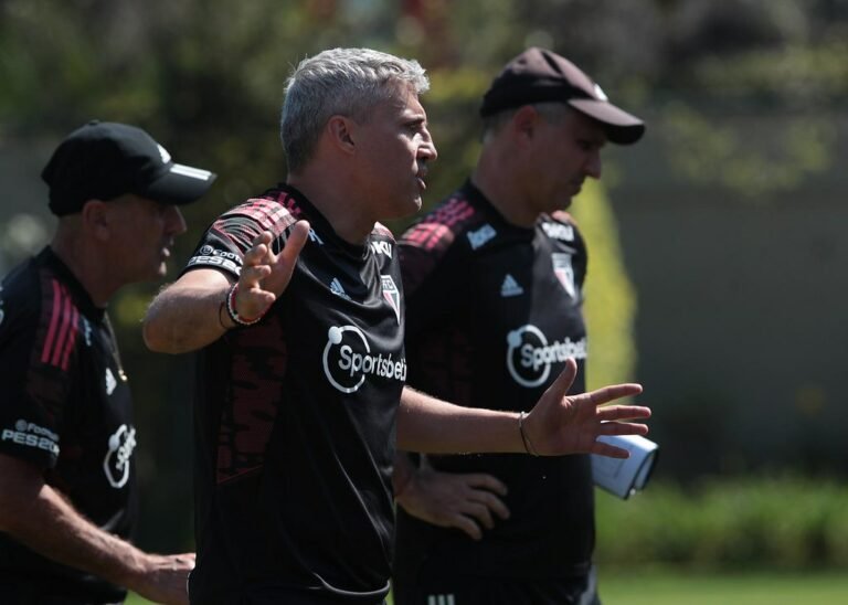 São Paulo inicia preparação para enfrentar a Chapecoense