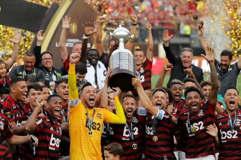 Brasil é o clube com mais campeões da Libertadores na última década