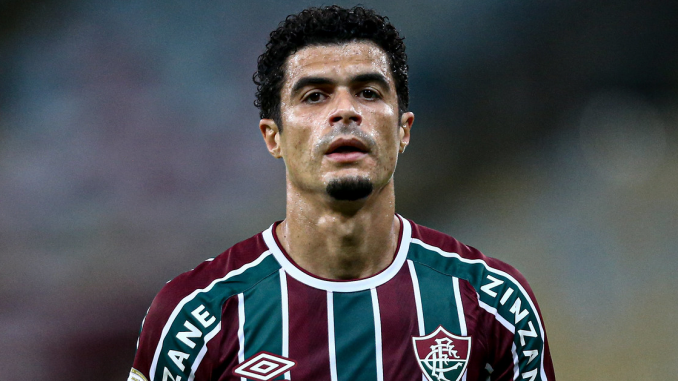 Fluminense ainda não procurou Egídio por renovação, diz portal