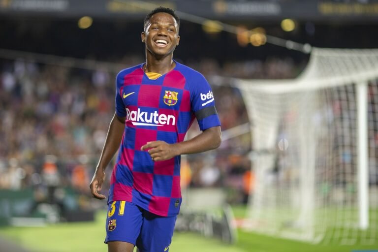 Ex-agente de Ansu Fati cobra € 500 mil ao Barcelona