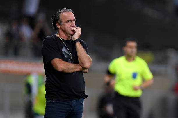 “Às vezes, para a gente ganhar, tem que perder”, disse Cuca após eliminação do Atlético-MG na Libertadores