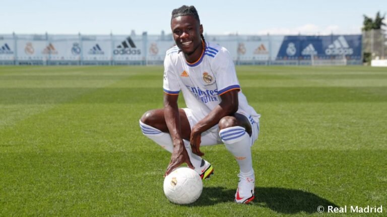 Camavinga recusou oferta milionária do United para assinar com Real Madrid