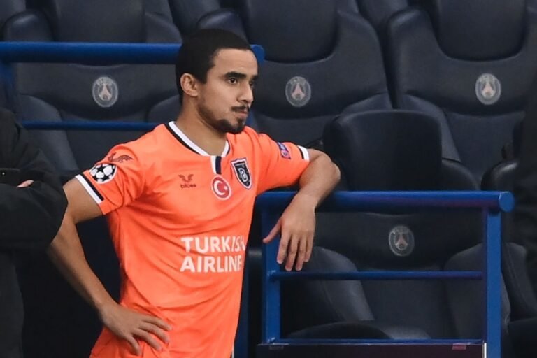 Inter fez consulta por lateral Rafael, que acertou com Botafogo