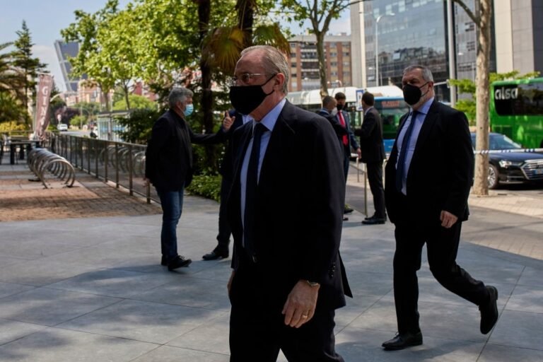 Florentino: “É emocionante regressar ao Bernabéu”
