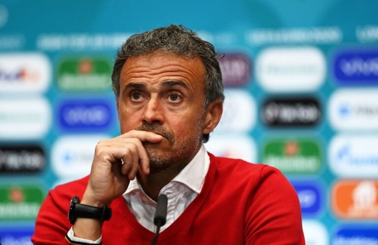 Barcelona monitora dois possíveis substitutos de Koeman para próxima temporada
