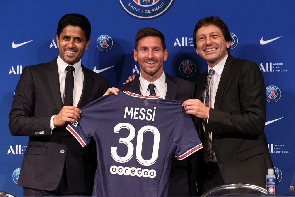 Leonardo se irrita com vazamento do suposto salário de Messi no PSG: “É inaceitável”