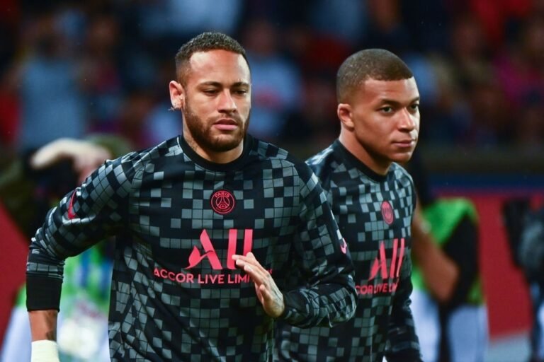 Jornais franceses defendem Neymar em ‘treta’ com Mbappé