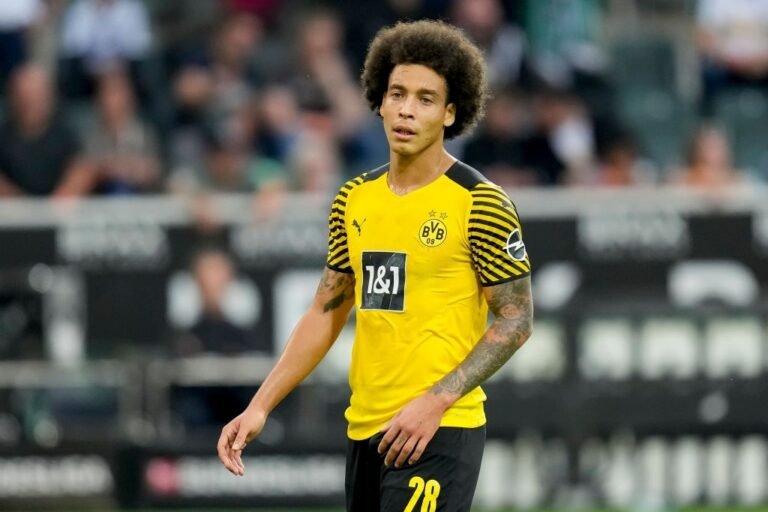 Juventus prepara oferta para contratar Axel Witsel, do Borussia Dortmund