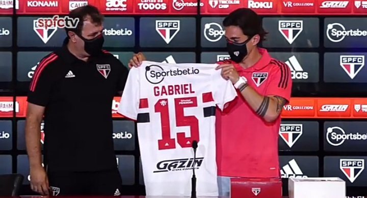 Gabriel Neves é apresentado no São Paulo