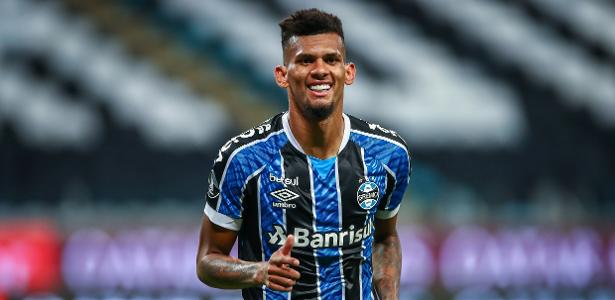 Grêmio abriu tratativas para renovar com o zagueiro Rodrigues, diz portal