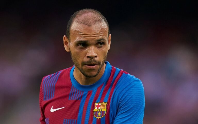 Braithwaite sofre lesão no joelho e desfalca o Barcelona até 2022