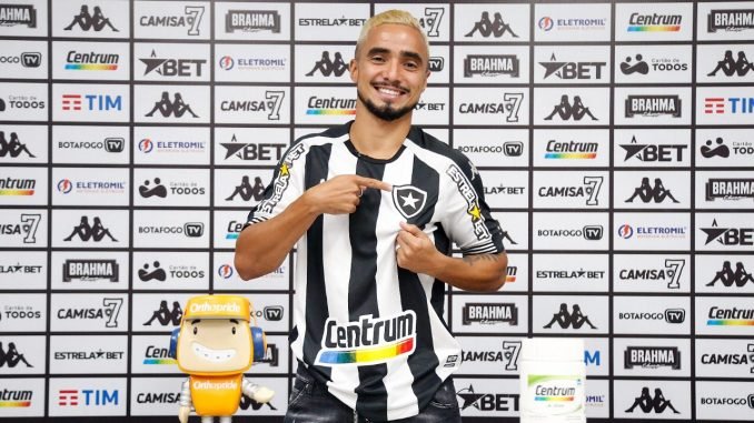 Rafael admite que recebeu sondagem do Fluminense antes de assinar com o Botafogo
